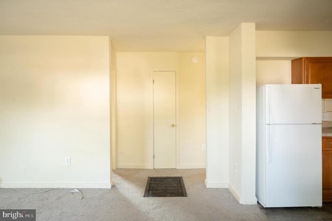 Building Photo - 108 Martin Dr