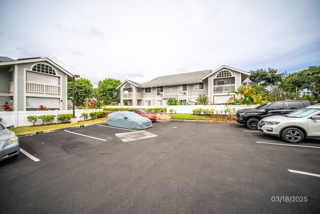 Building Photo - 94-225-225 Paioa Pl
