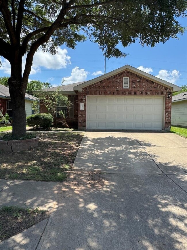 Primary Photo - 7201 Cayenne Ln