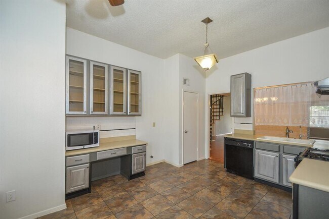 Building Photo - 3324 Cannon Pass Ct