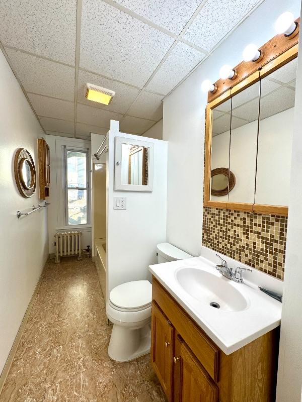 Building Photo - 184 Vernon St