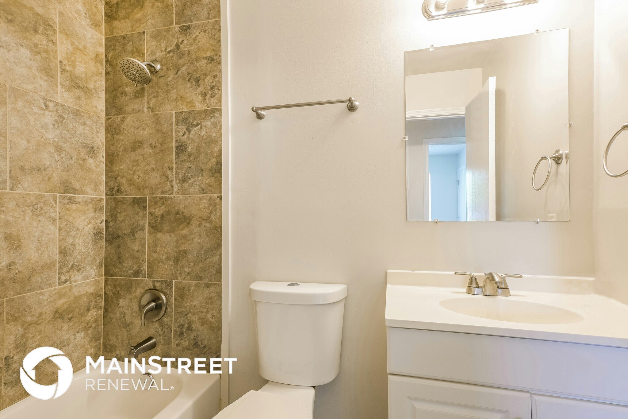 Building Photo - 3854 Jeff Dr