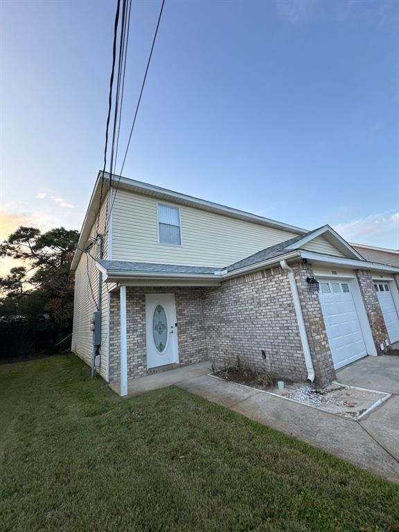 Building Photo - 2127 Tom St
