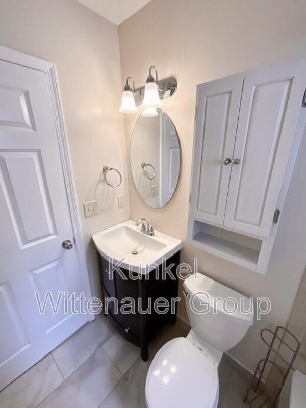 Building Photo - 1514 N Church St