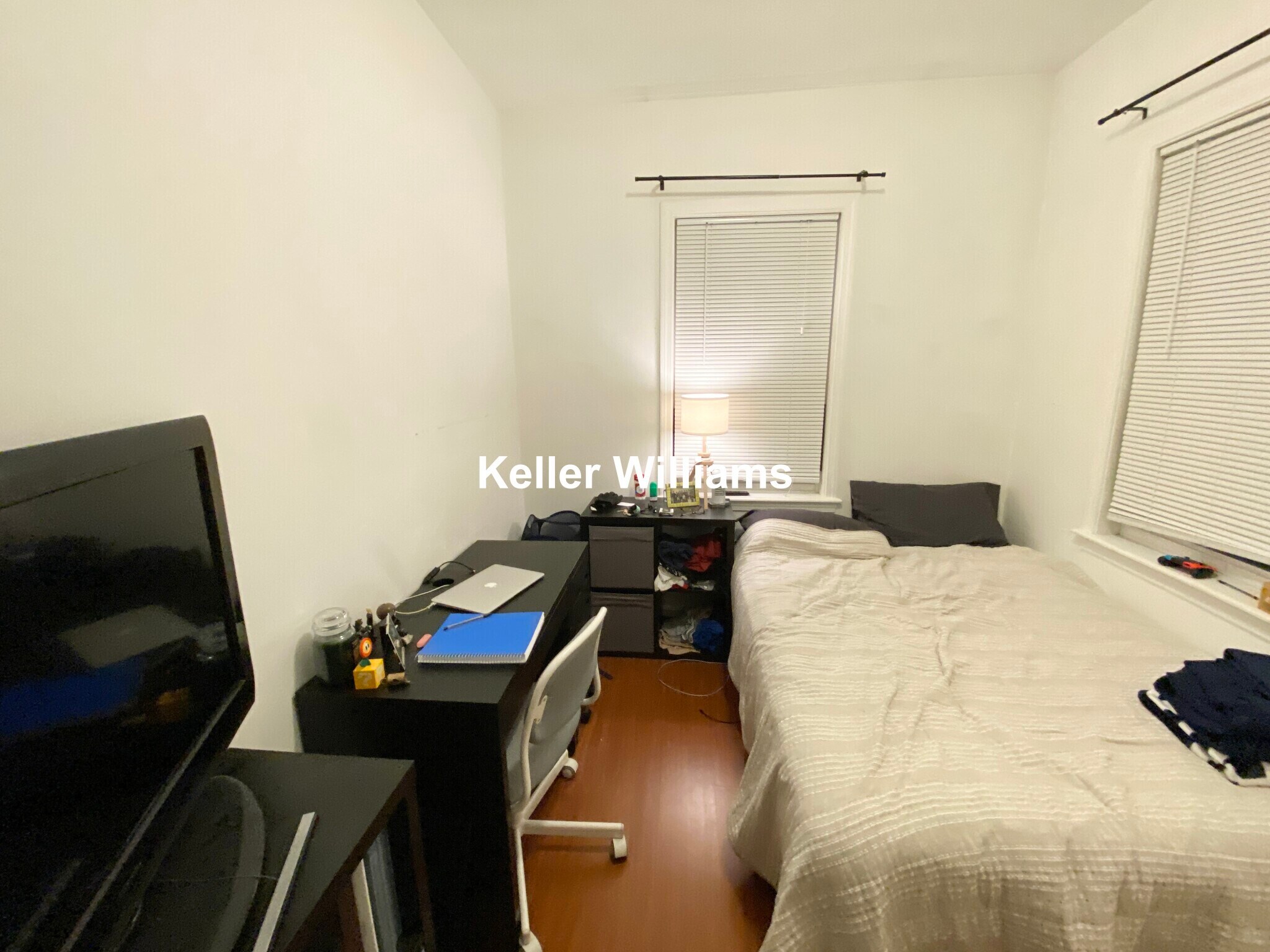 Building Photo - 93A Hillside St