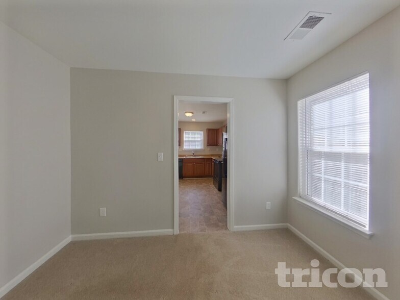 Building Photo - 5506 Linda Vista Ln