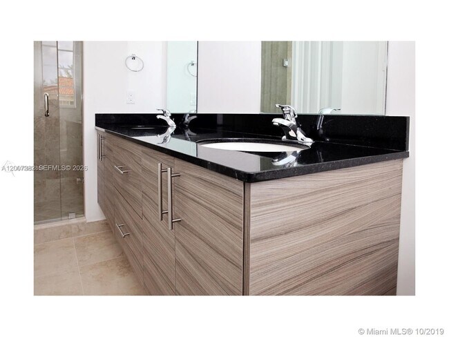 Building Photo - 2735 SW 81st Terrace