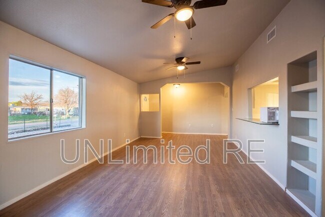 Building Photo - 3281 E Desert Dr