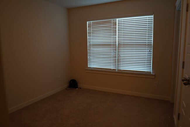 Building Photo - 6425 Swatner Dr