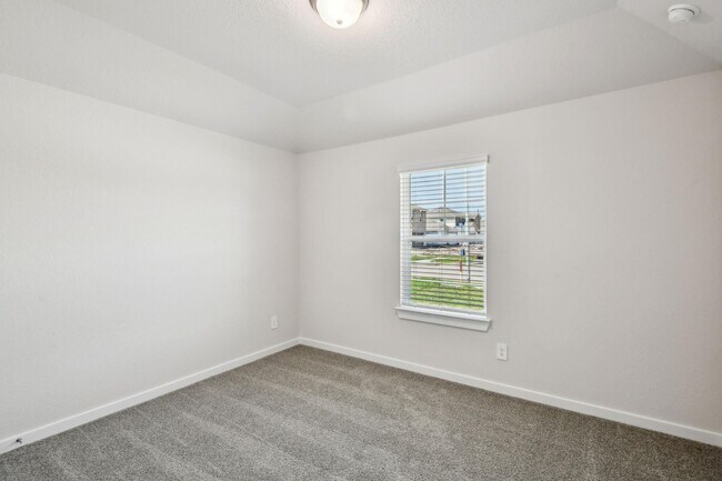 Building Photo - 6442 Sugarcane Ln