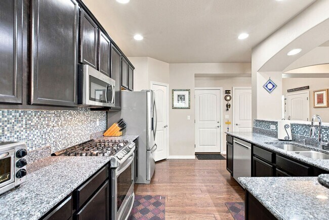 Building Photo - 509 Wrangell Ln