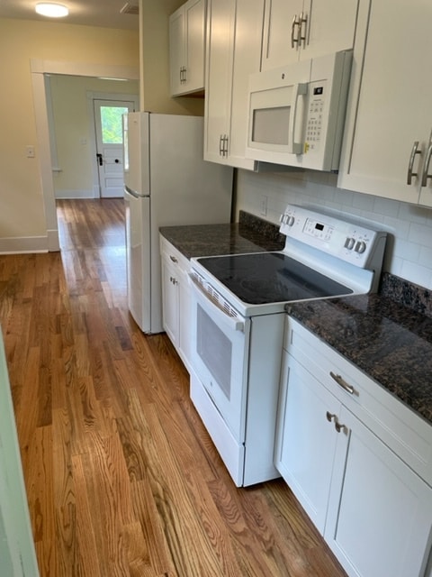 Building Photo - 456 Morton Ave