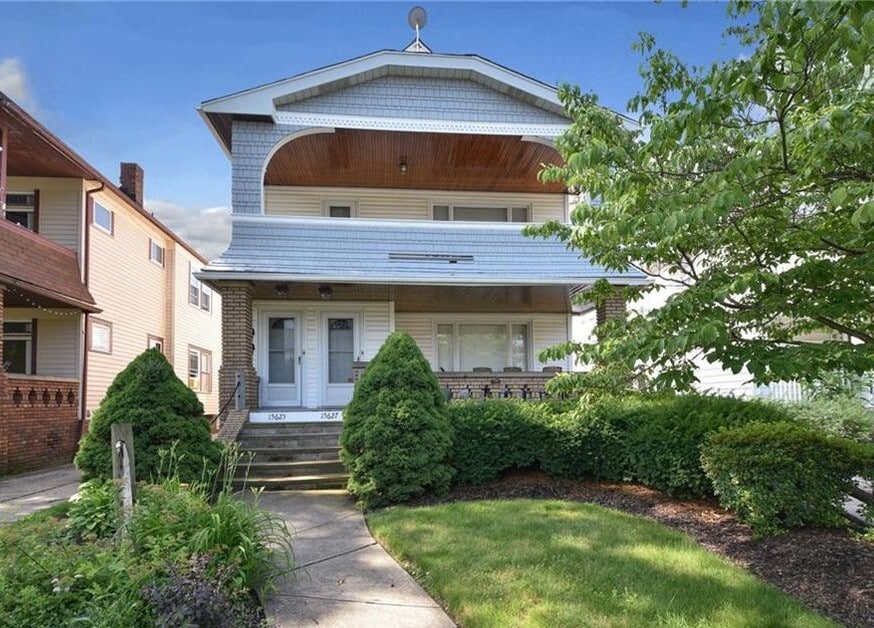 Building Photo - 15625 Delaware Ave