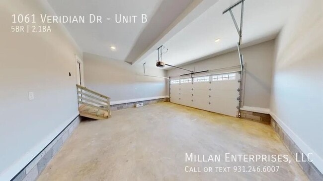 Building Photo - 1061 Veridian Dr