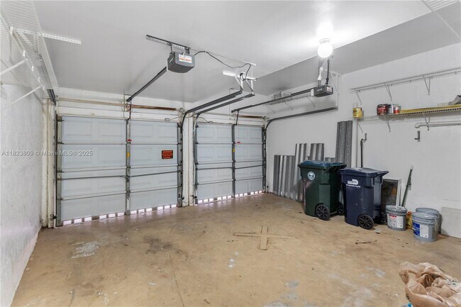 Building Photo - 6525 Southwest 55th Terrace