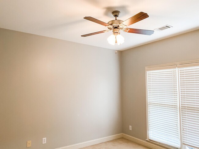 Building Photo - 22844 Rimbred Ct