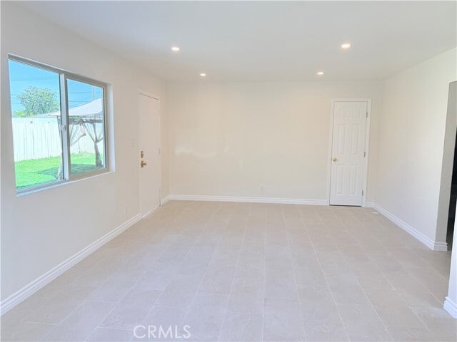 Building Photo - 7453 Franklin St