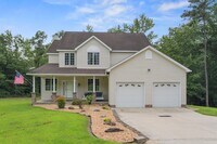 Building Photo - 182 Saddletown Rd