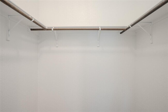 Building Photo - 120 Caney Cv