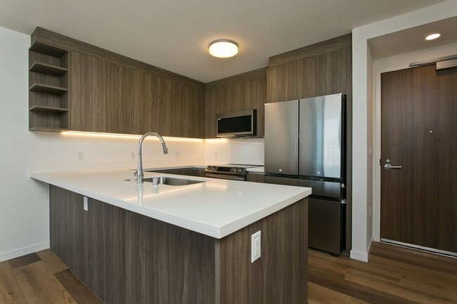 Building Photo - 1500 Rycroft St