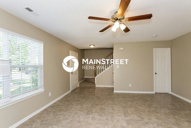 Building Photo - 3 Bedroom Pet-Friendly Home in Charlotte, NC with Main Street Renewal