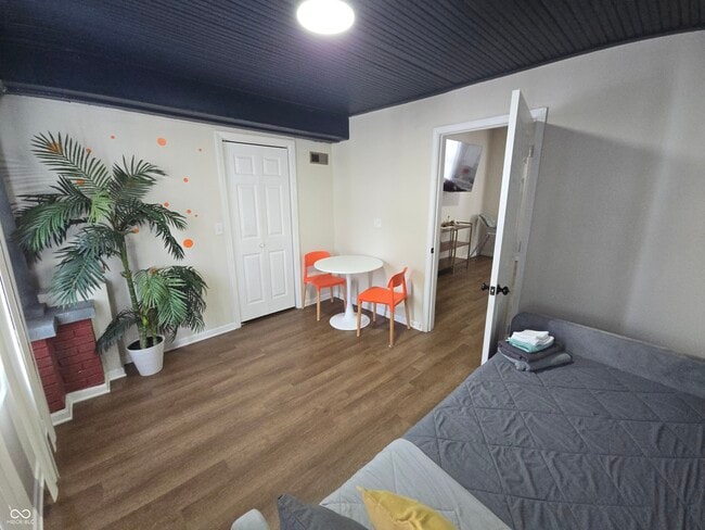 Building Photo - 1728 N Delaware St