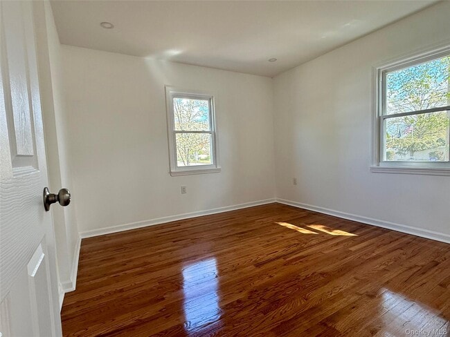 Building Photo - 48 79th Ave