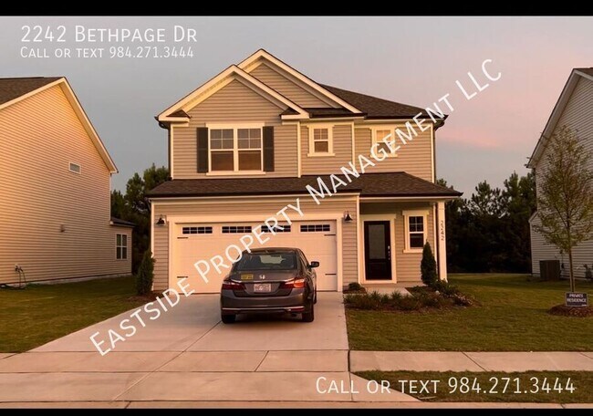 Primary Photo - 2242 Bethpage Dr
