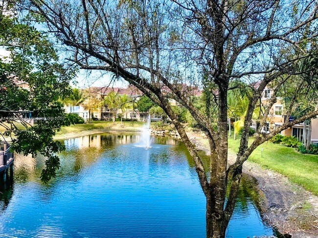 Building Photo - 8851 Wiles Rd