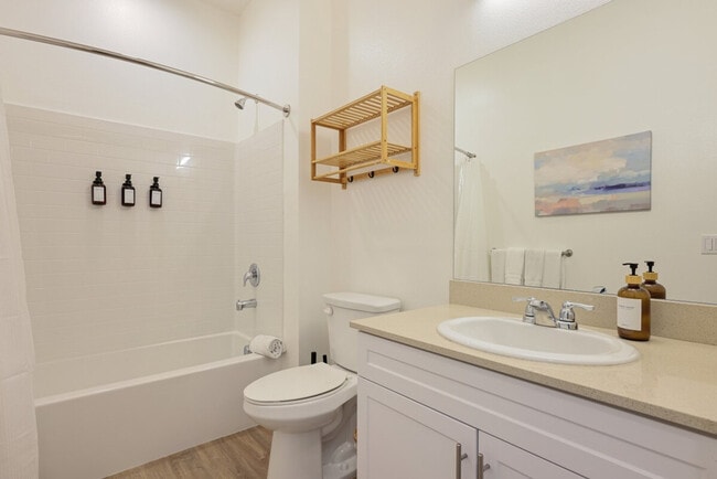 Building Photo - 4355 Ohio St