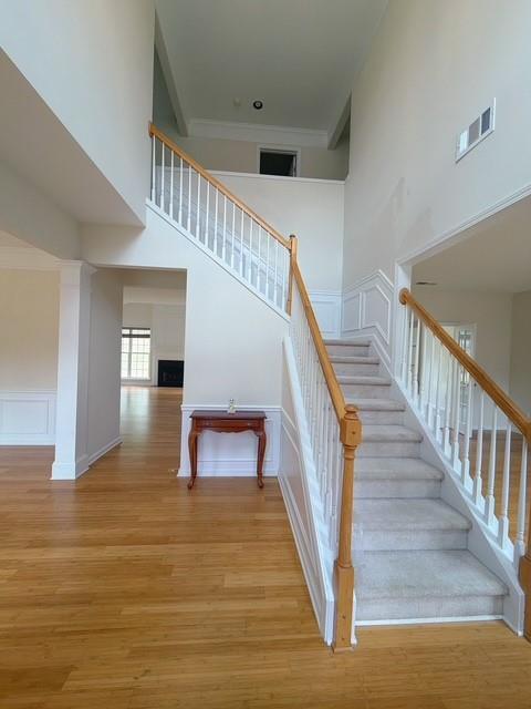 Building Photo - 1805 Montcliff Dr