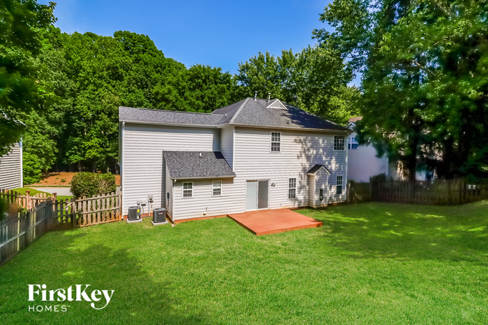 Building Photo - 141 Sandreed Dr