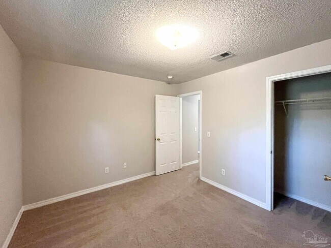 Building Photo - 766 Marlin Spike Dr