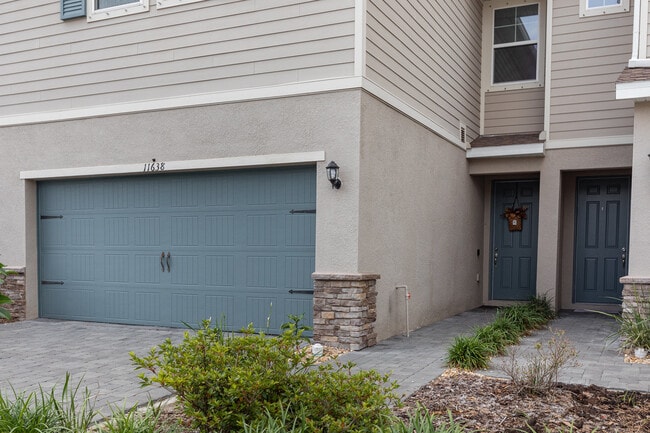 Building Photo - 11638 Woodleaf Dr