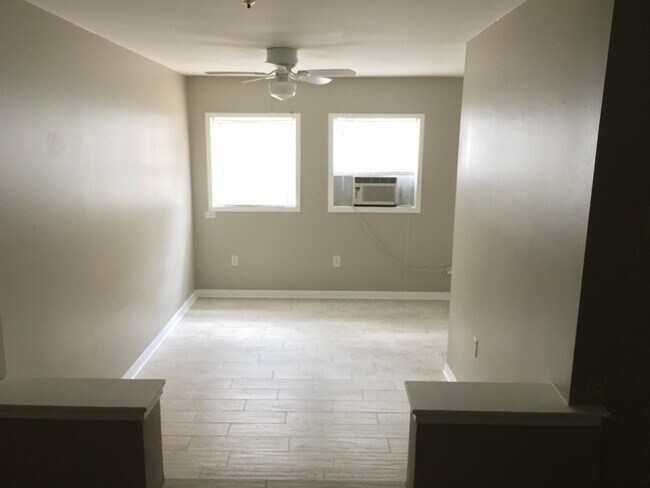 Building Photo - 197 Covino Ave