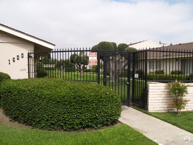 Primary Photo - O.C. Apartments