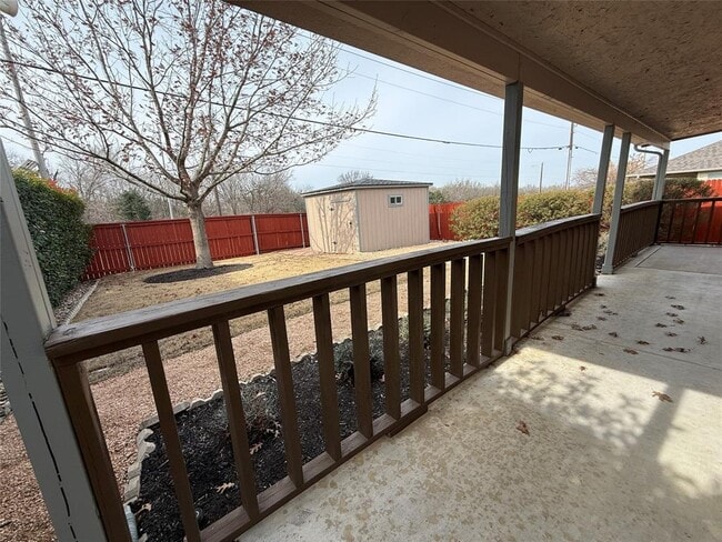 Building Photo - 334 Avalanche Ave