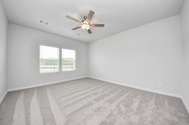 Building Photo - 135 Alset Dr