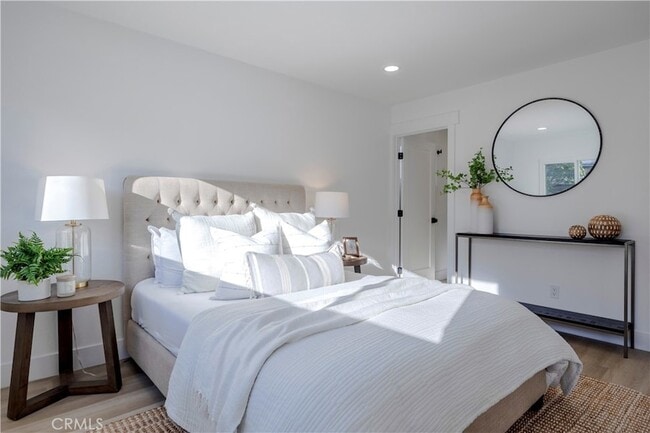 Building Photo - 15271 Yorkshire Ln