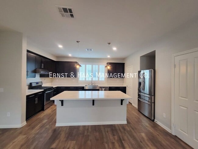 Building Photo - 14414 Strawberry Ln
