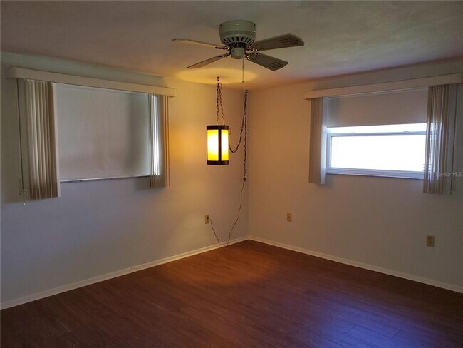 Building Photo - 7304 Lincoln Park Ln