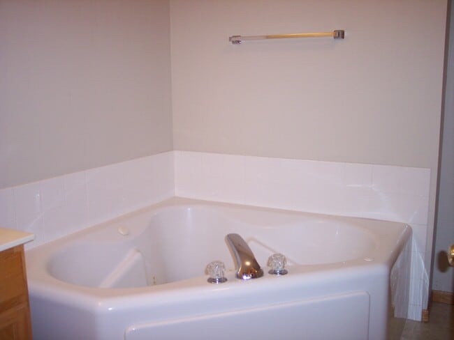 Building Photo - 4305 Merrimac Ln