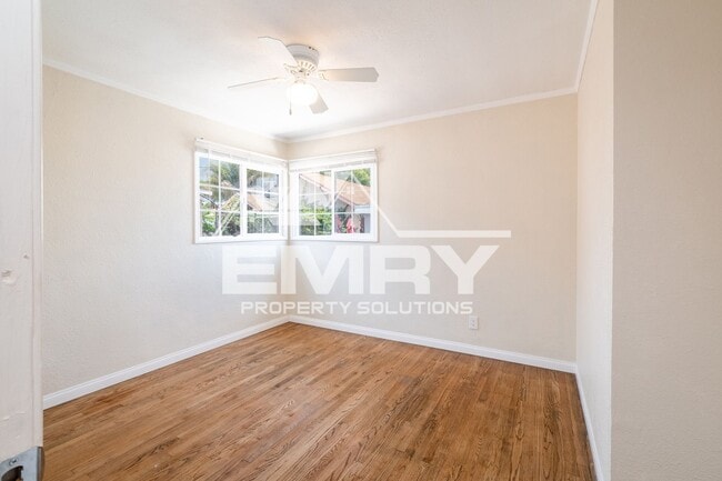 Building Photo - 612 N Brannick Ave