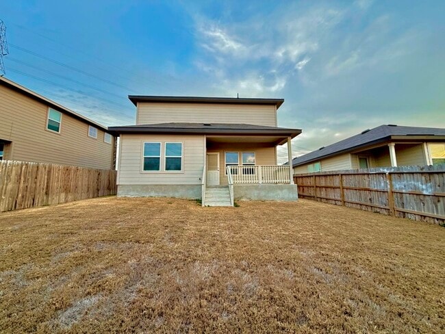 Building Photo - 3011 Lindenwood Run