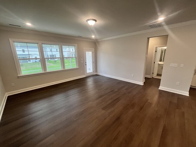 Building Photo - 1160 Topaz Cave Cir