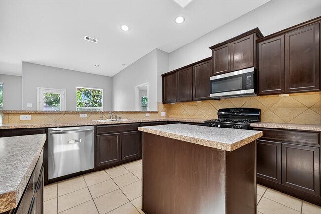 Building Photo - 22551 Stillwater Canyon Ln