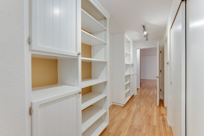 Building Photo - 1614 NE 199th Ct