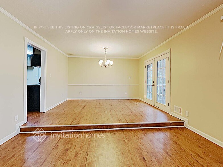 Building Photo - 2354 Shadowood Dr SW