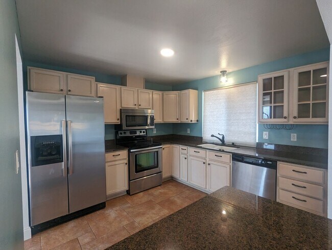 Building Photo - Central Kitsap Home in Prime Location