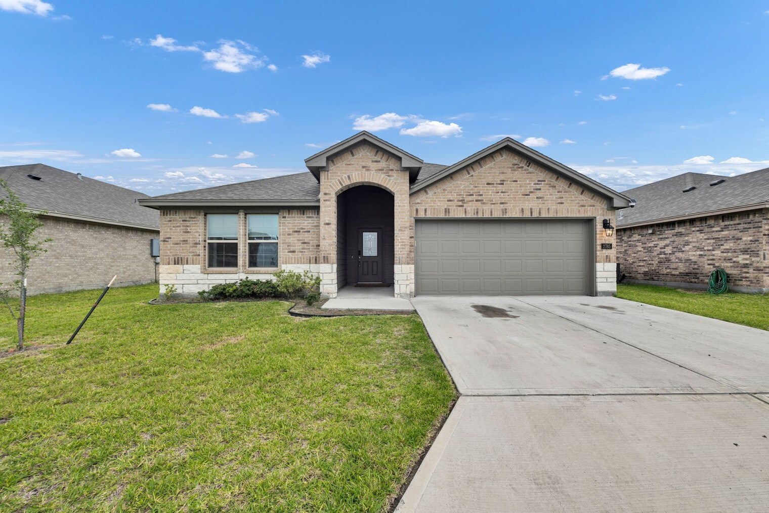 Building Photo - 2785 Eltonne Gardens Dr